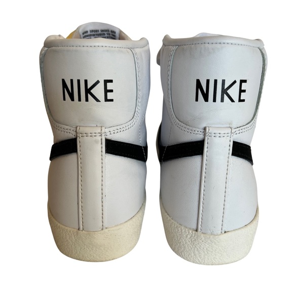 NIKE Women’s Blazer Mid 77 Size 7.5 in White & Black - Worn twice! - Picture 8 of 13